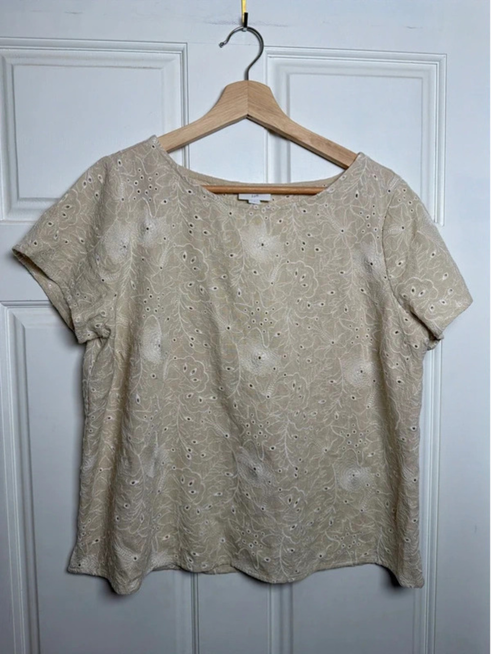 Embroidered J. Jill Linen Rayon Blend Top Medium Cream Beige
